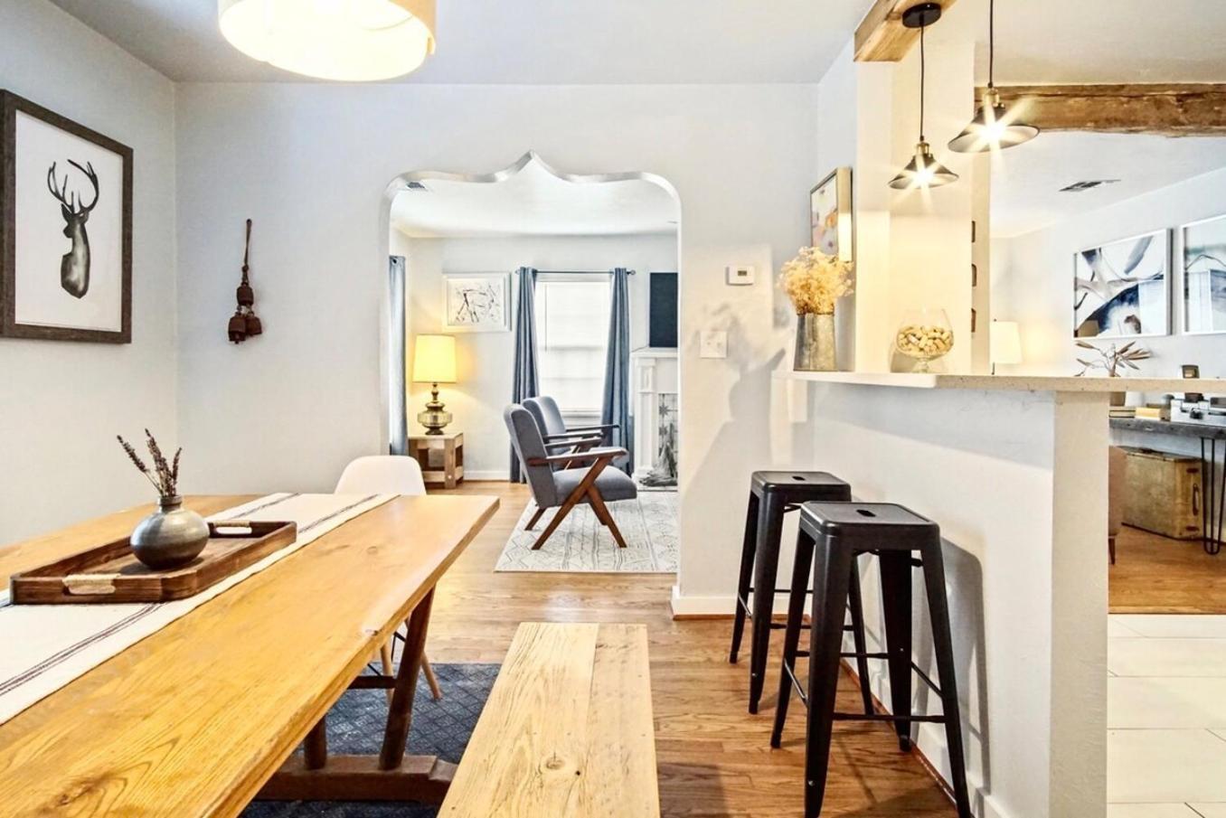 Spacious 3br Family Haven Near Plaza District #c1